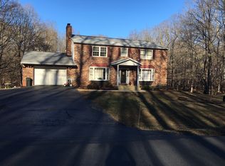 8821 Clinton Dr, Nokesville, VA 20181