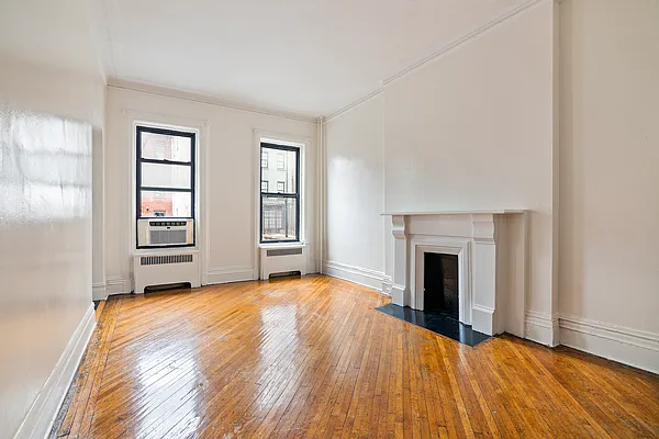 Rented by Compass | media 6