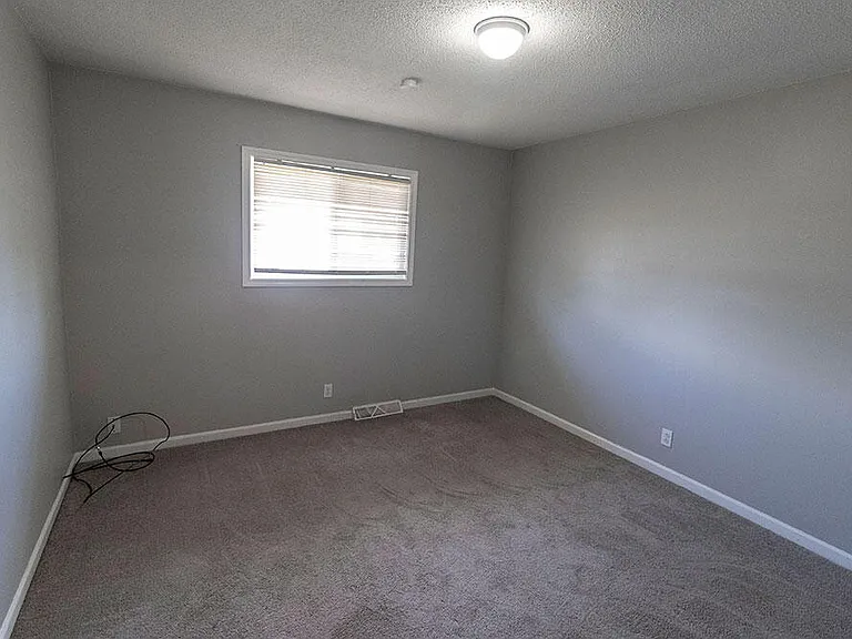 7217 N Moberly Dr #B — Photo 15