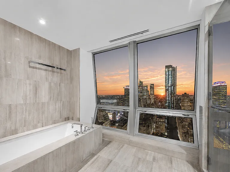 400 5th Ave #40F — Photo 10