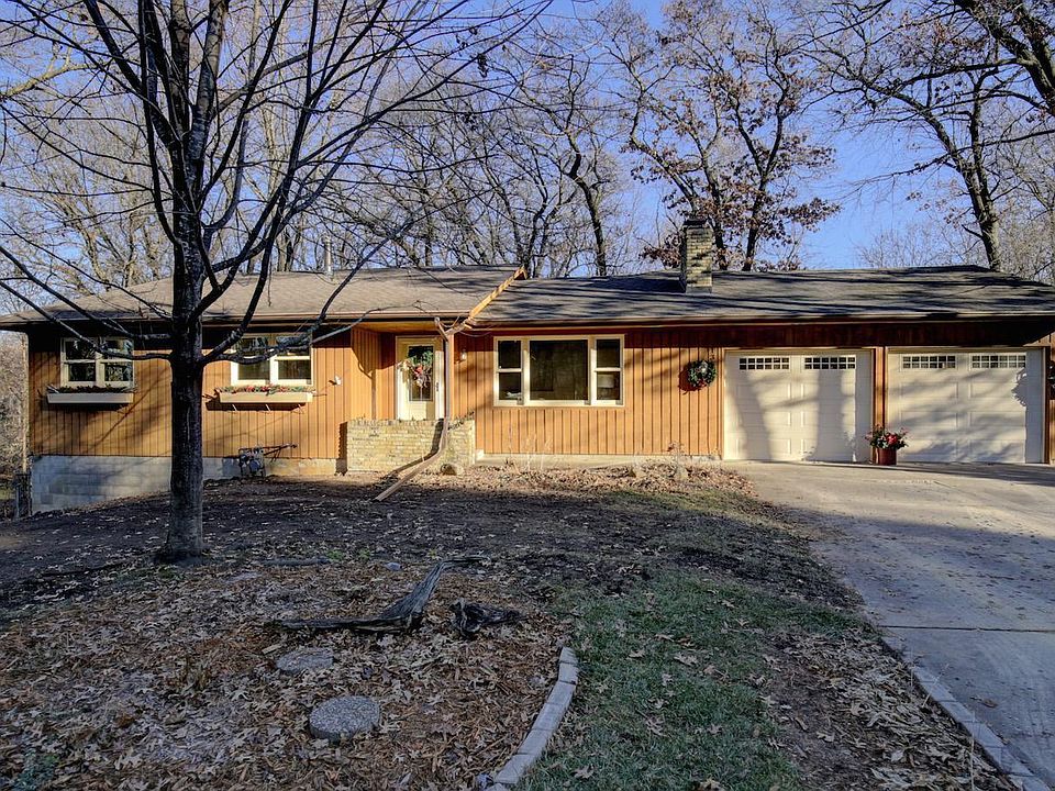 1st image of 13588 Danville Ave