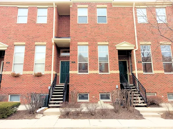 2654 W Melrose St, Chicago, IL 60618