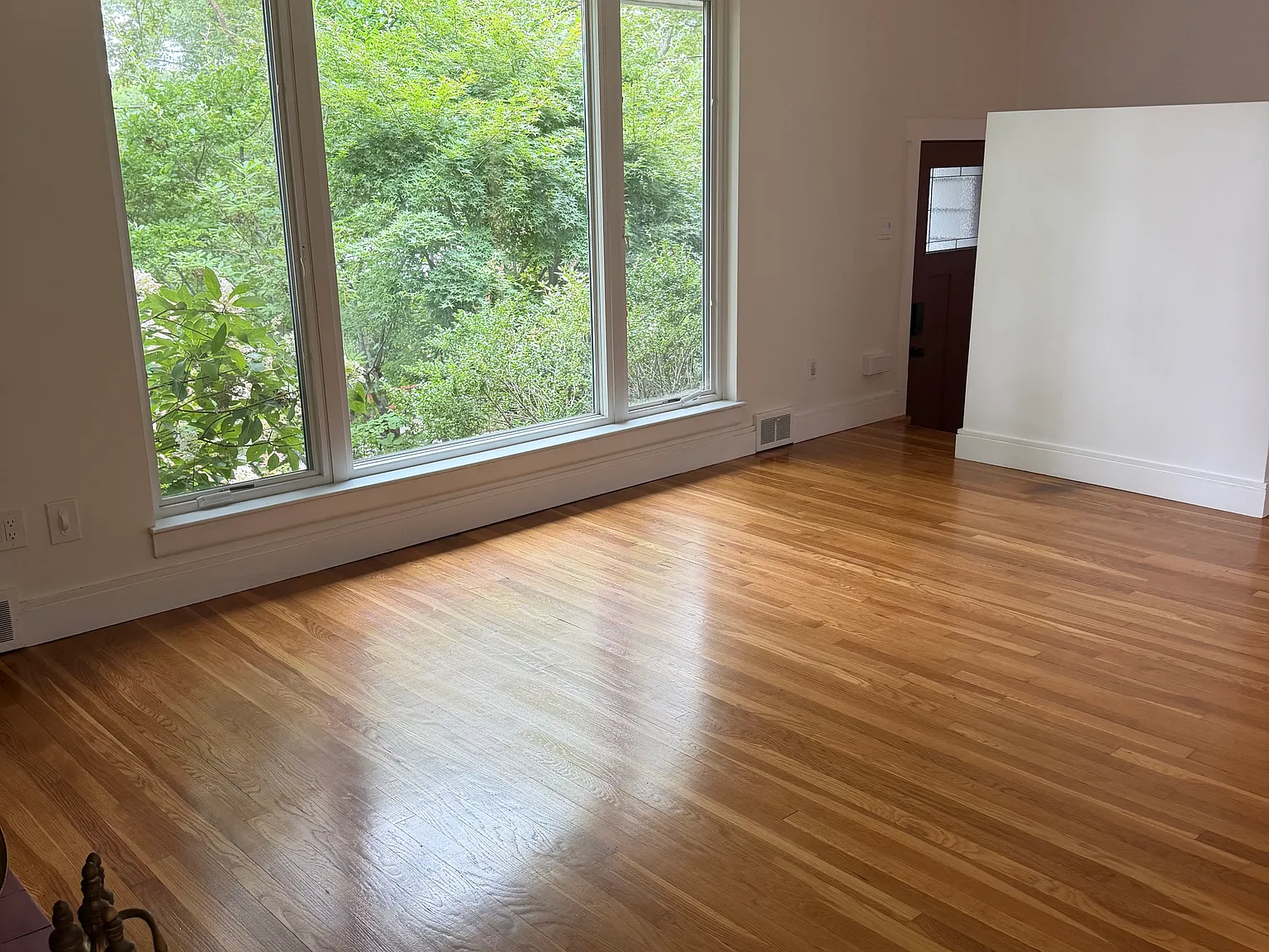 109 Wallis Rd — Photo 3