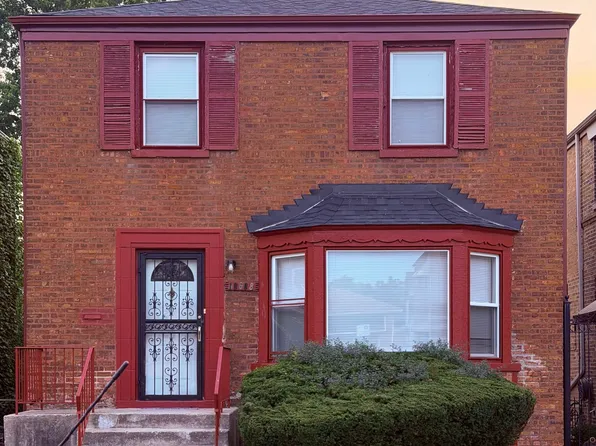 10608 S Rhodes Ave, Chicago, IL 60628
