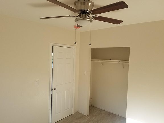 5th image of 4220 Mandalay Dr