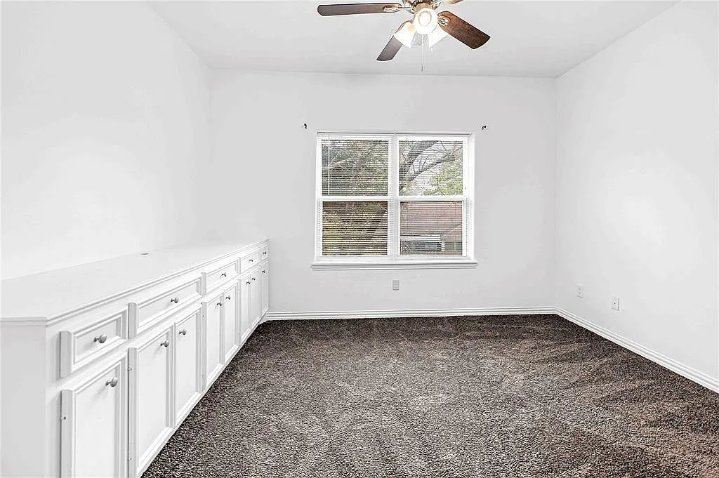 2 bed, 2.0 bath, 1050 sqft, $1,100 — Photo 4