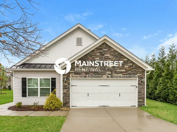 3175 York Place Dr, Walkertown, NC 27051