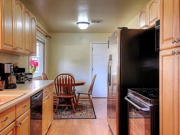 3rd image of 1780 Donnelly Park Dr