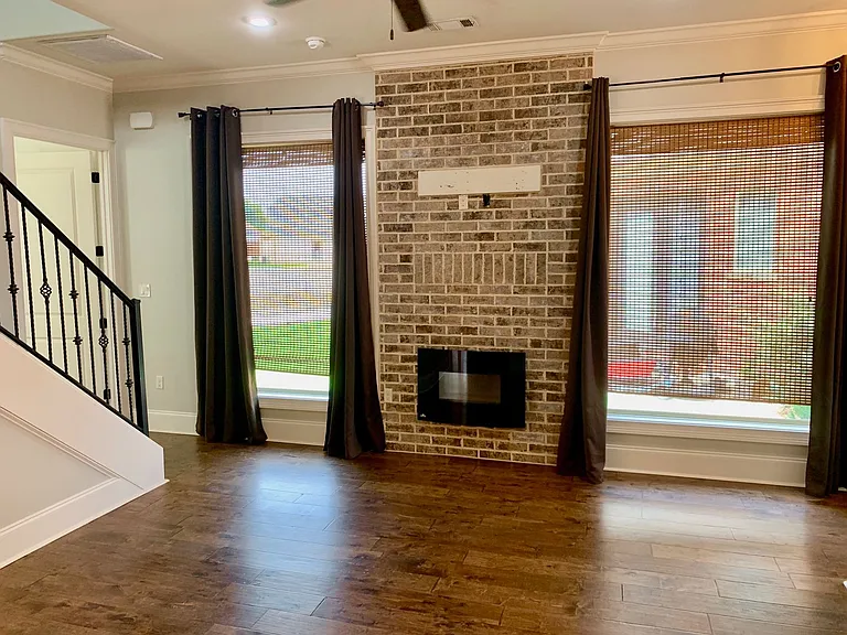 2800 Village Meadow Cv — Photo 2