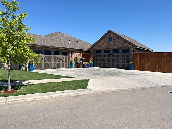 4th image of 8602 Kirby Ave