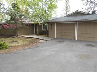 61360 Keelally Ct, Bend, OR 97702