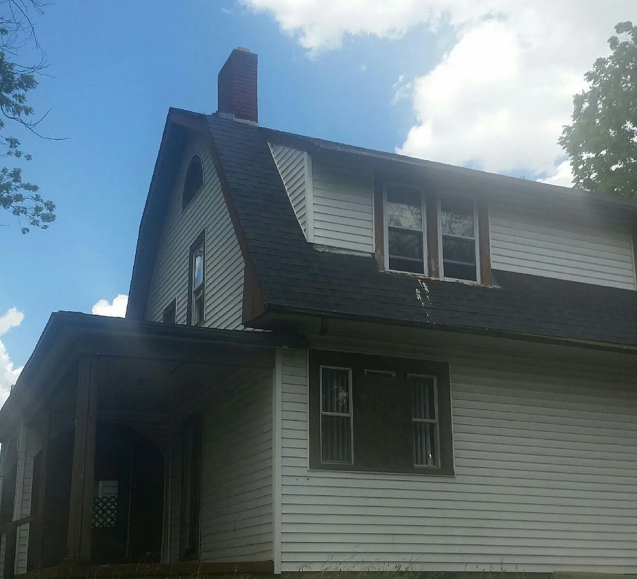 2252 Dresden St photo 1