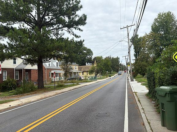 4th image of 6015 Old Harford Rd