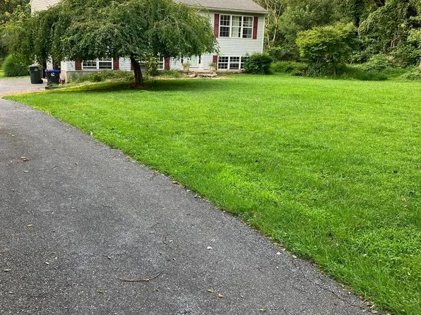 2265 Strasburg Rd, Coatesville, PA 19320