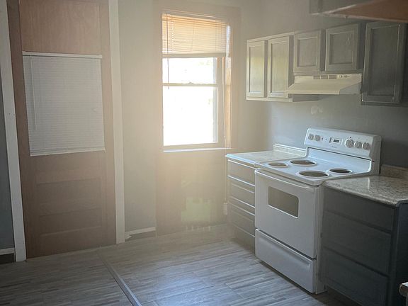 4th image of 4513 Pennsylvania Ave #2