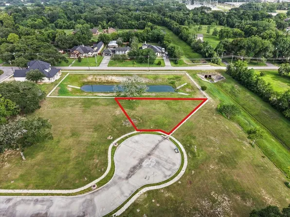 612 Acorn Creek Way, League City, TX 77573