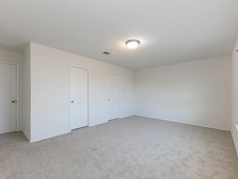 1141 Renaissance Trl — Photo 9