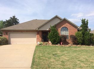 5350 April Dr, Conway, AR 72034