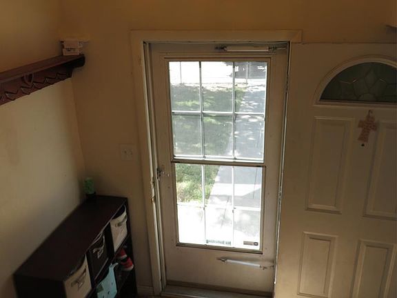 2nd image of 1825 E 18th St