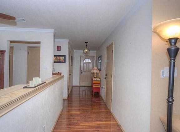 3rd image of 2601 Burly Oak Dr