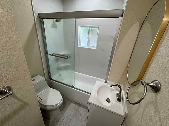 3rd image of 419 E William St #419