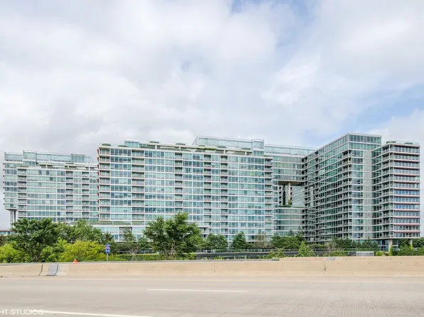 9655 Woods Dr Unit 1001, Skokie, IL 60077