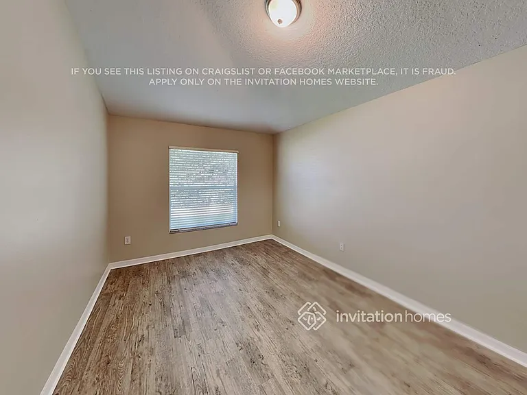 9424 Clover Glen Dr — Photo 13