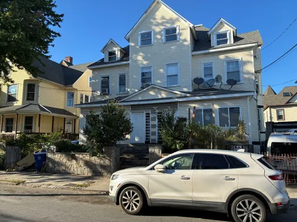 62 James St #1R, Bridgeport, CT 06604