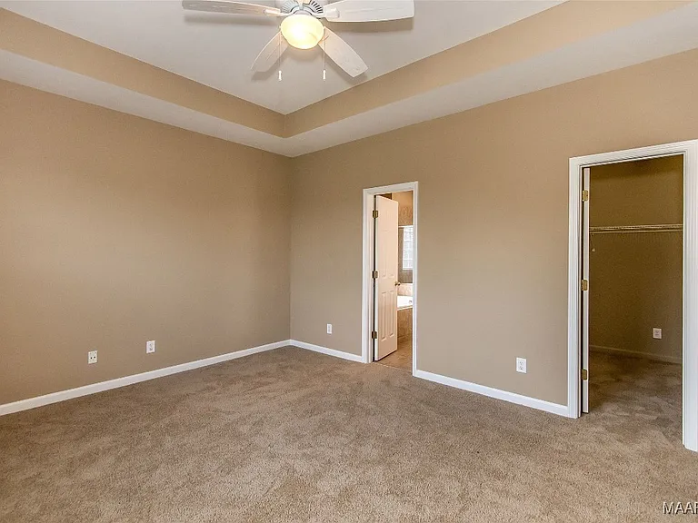 9625 Helmsley Cir — Photo 23