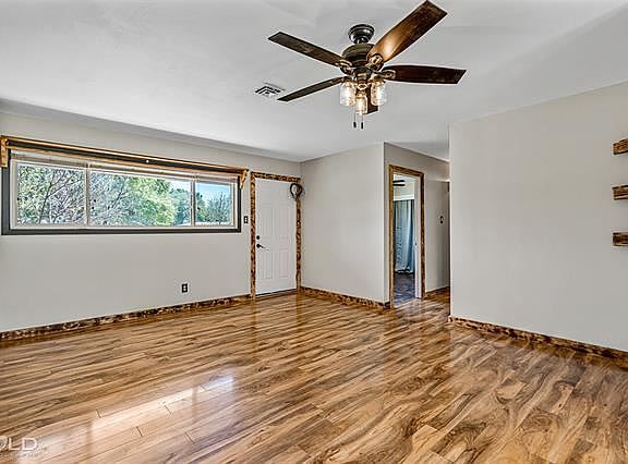 2nd image of 2905 Kirk Ln
