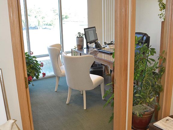 5th image of 55 W University Pkwy #67