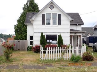 616 3rd St, Hoquiam, WA