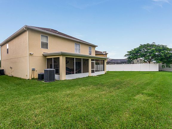 4th image of 2771 Snapdragon Dr NW
