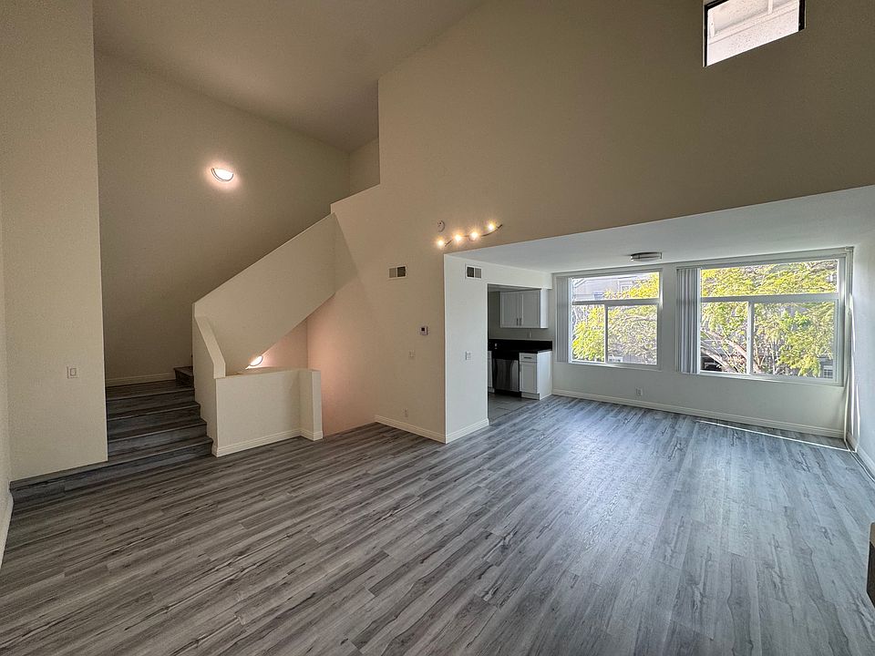 1st image of 1600 S Bentley Ave #3