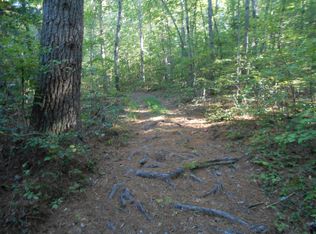 Crooked Branch Cir, Jamestown, TN 38556