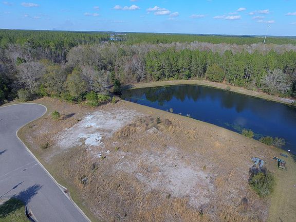 2nd image of 1611 Crooked Oak Dr