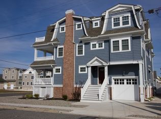 393 22nd St, Avalon, NJ 08202