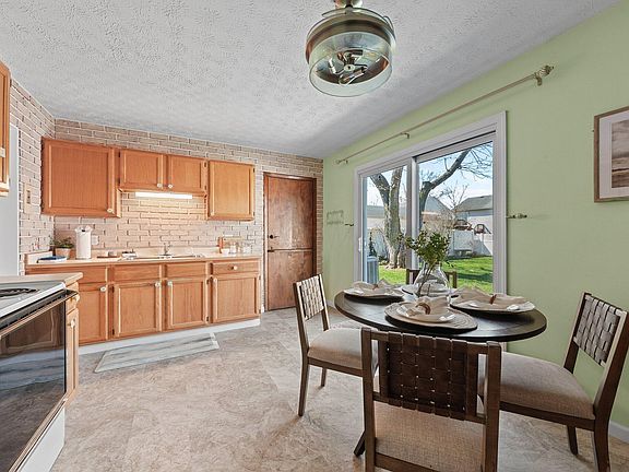 5th image of 4465 Trotter Dr