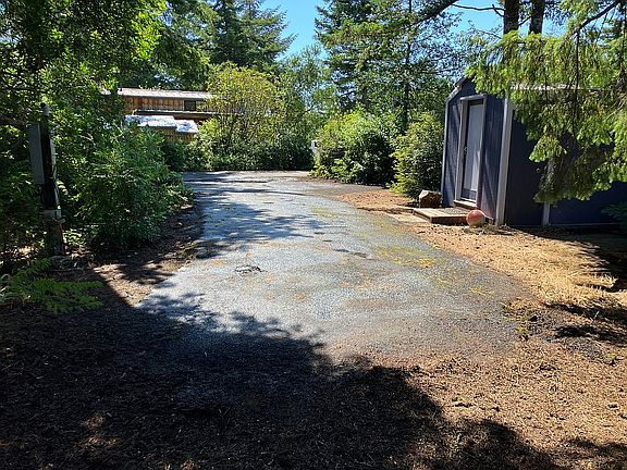 4th image of 19 Sand Dollar Dr