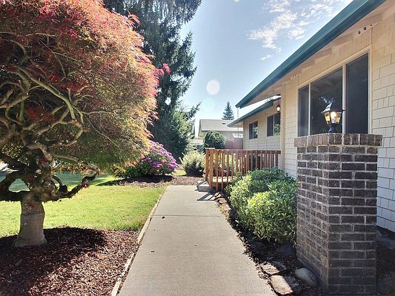 4th image of 3317 NW 120th St