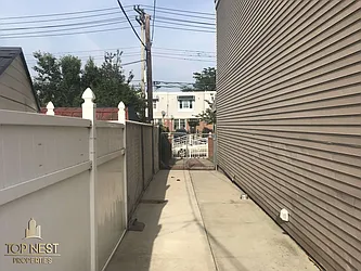 Sold by Top Nest Inc.