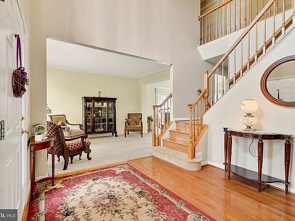 3rd image of 10863 King Nobel Ln