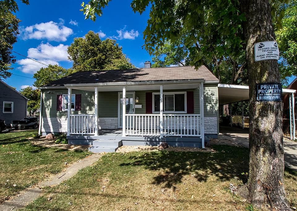 1st image of 20 Greensward Dr