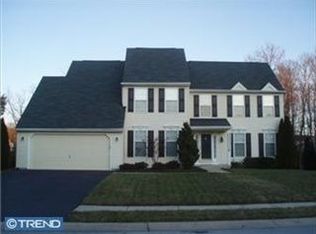 10 Palo Ln, Newark, DE 19702