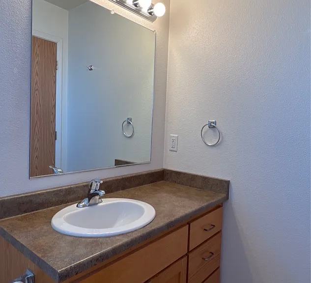 1655 Margo Ln #C — Photo 15