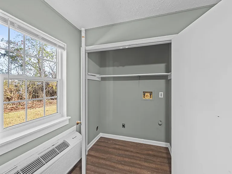 2815 Neuse Blvd — Photo 16