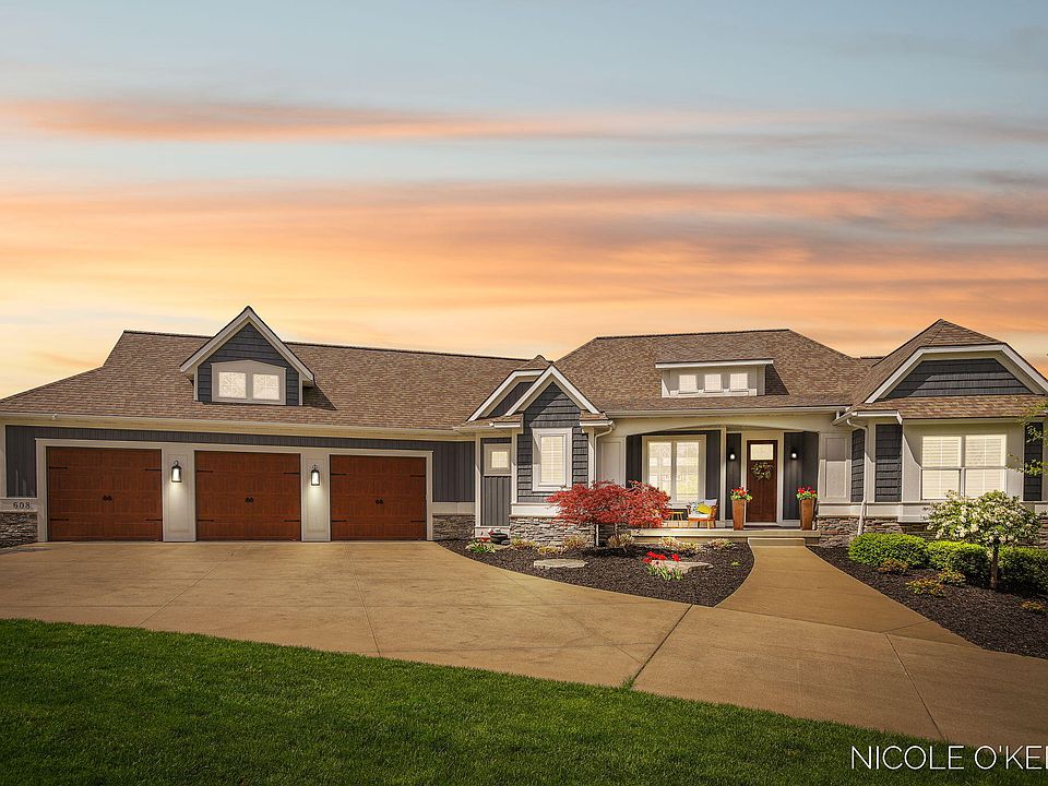1st image of 608 Stonehenge Dr SW
