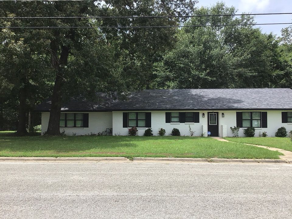 1st image of 221 N Browning St