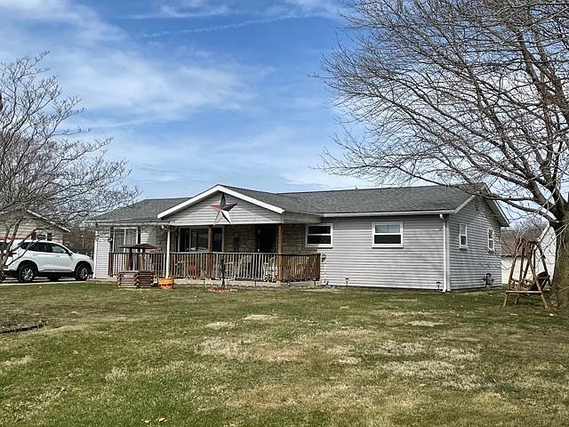 1st image of 170 Fleming Dr