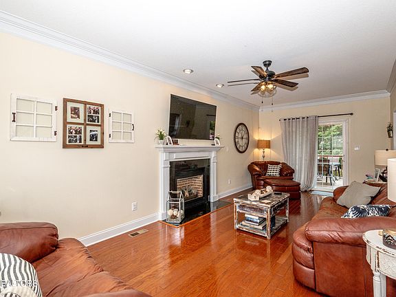 4th image of 5909 Rhyne Cove Ln